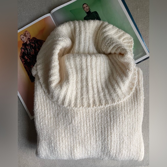 Anthropologie Pilcro Wide Turtleneck  Sweater In Cream/Ivory Size M - Picture 16 of 16